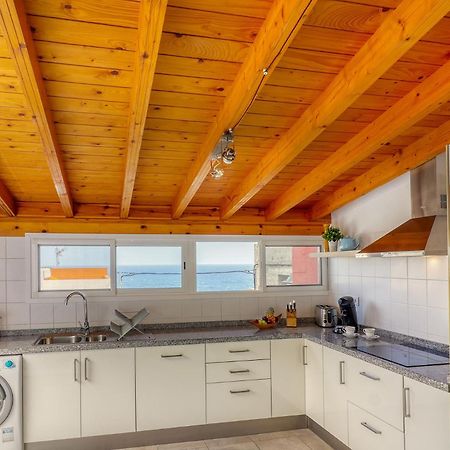 Big Terraced House, 100M To The Beach, With Bbq And Sea View Guincho  Bagian luar foto
