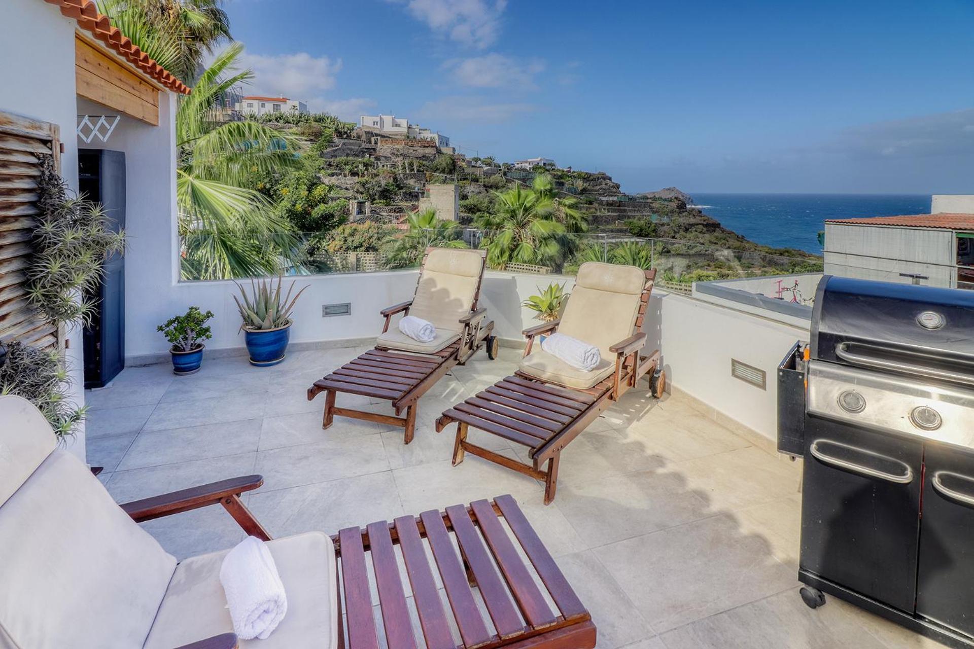 Big Terraced House, 100M To The Beach, With Bbq And Sea View Guincho  Bagian luar foto