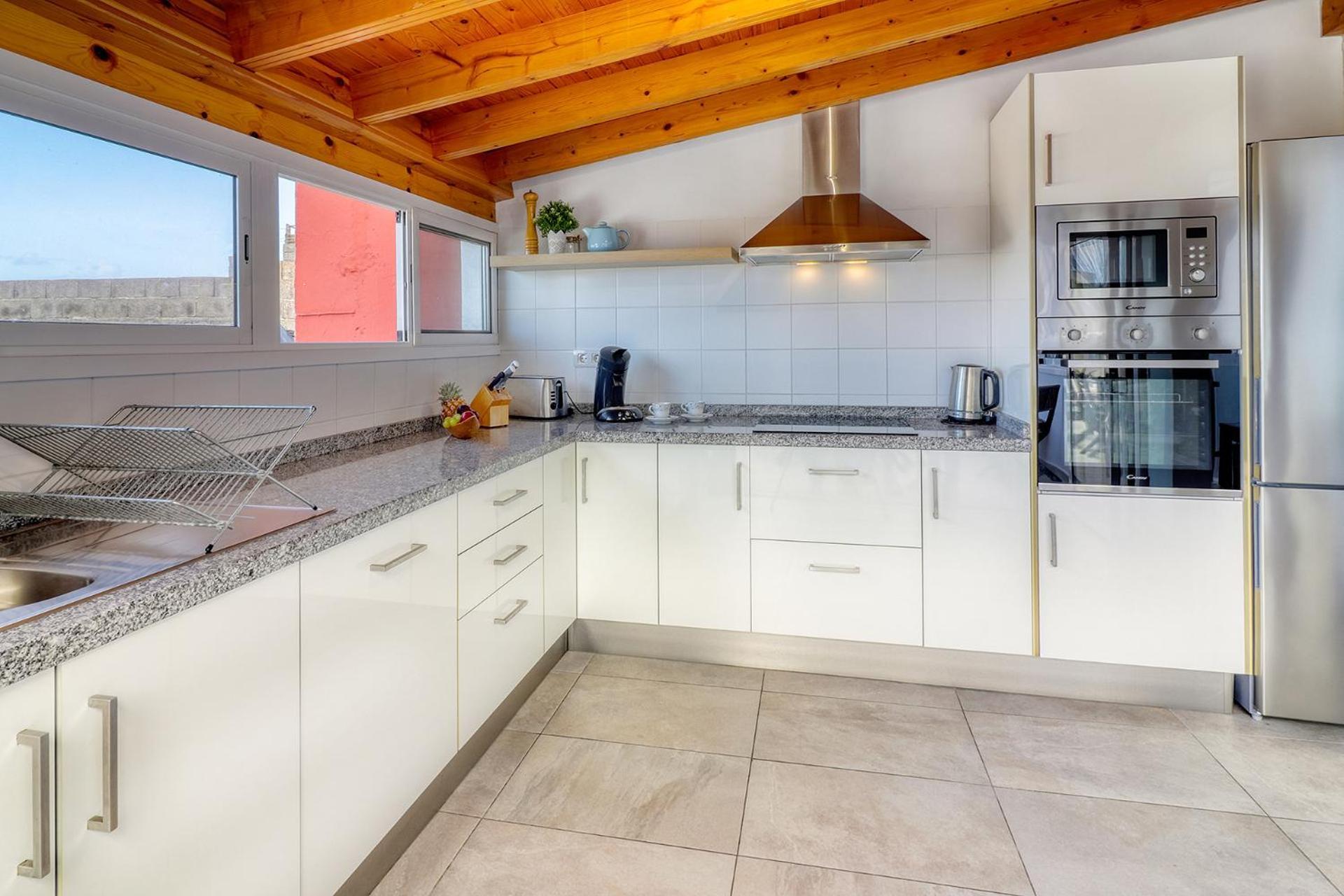 Big Terraced House, 100M To The Beach, With Bbq And Sea View Guincho  Bagian luar foto
